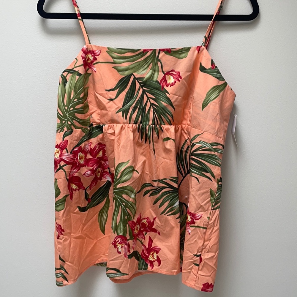Hilo Hattie Hawaiian floral top size M NWT orange palm tie shoulders